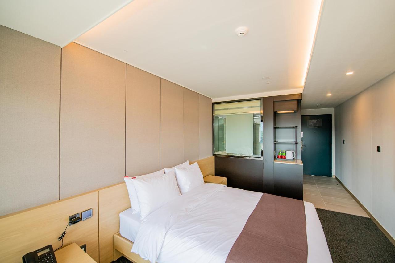 Jackson9S Hotel Chuncheon Bagian luar foto