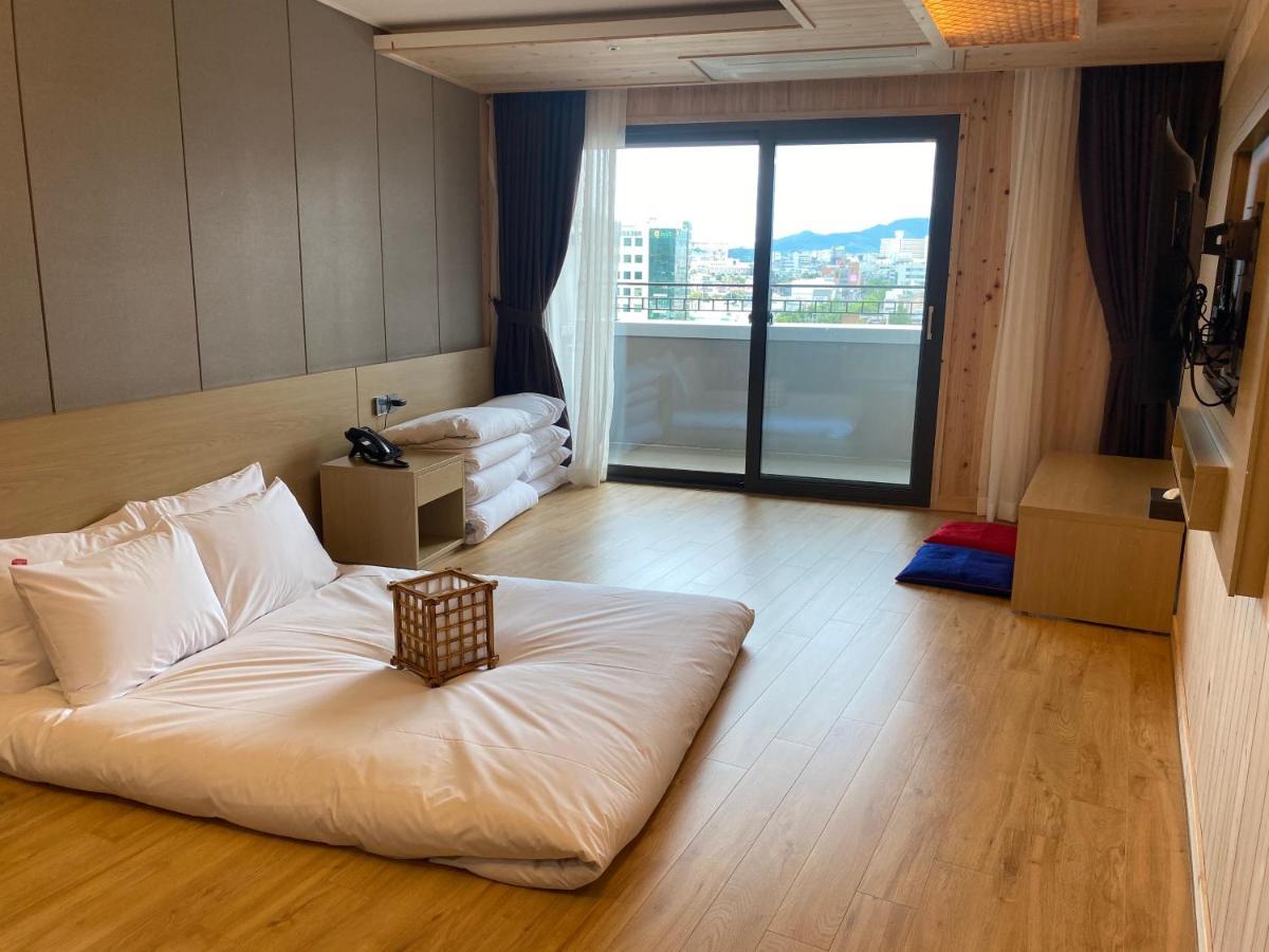 Jackson9S Hotel Chuncheon Bagian luar foto